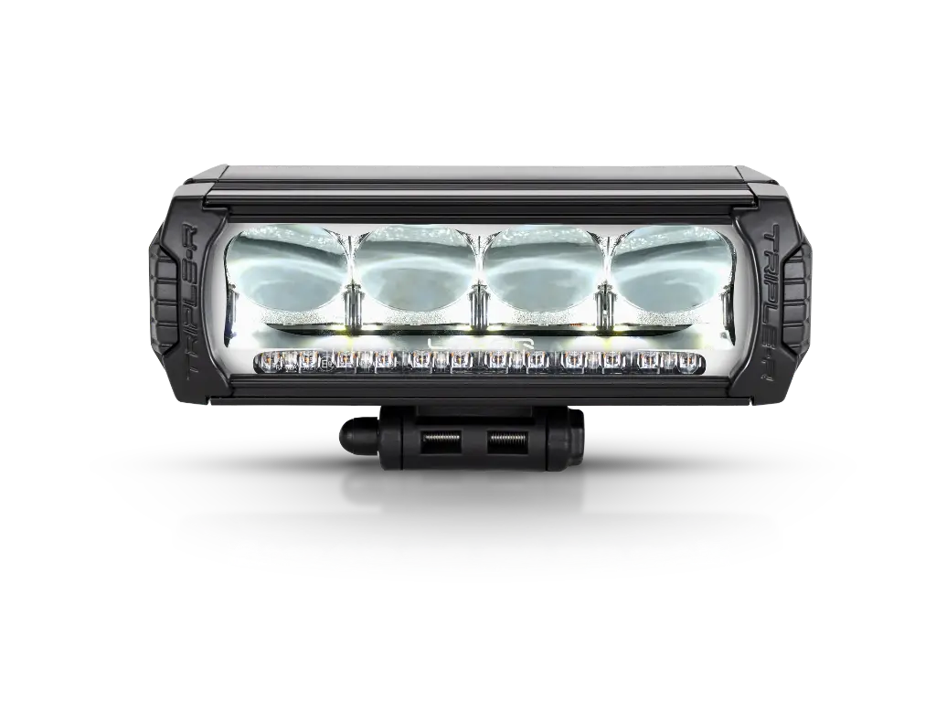 Triple-R 750 Beacon_Front_White PL_PNG.webp